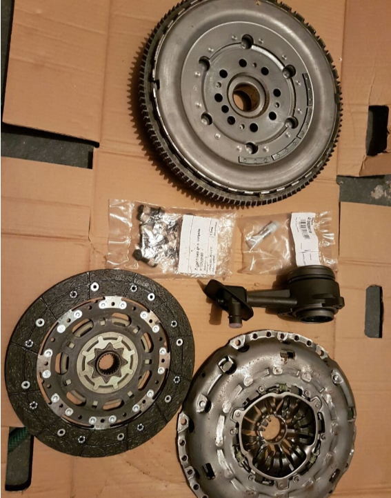 Set kvacila Ford Mondeo III 2.0tdci,tddi